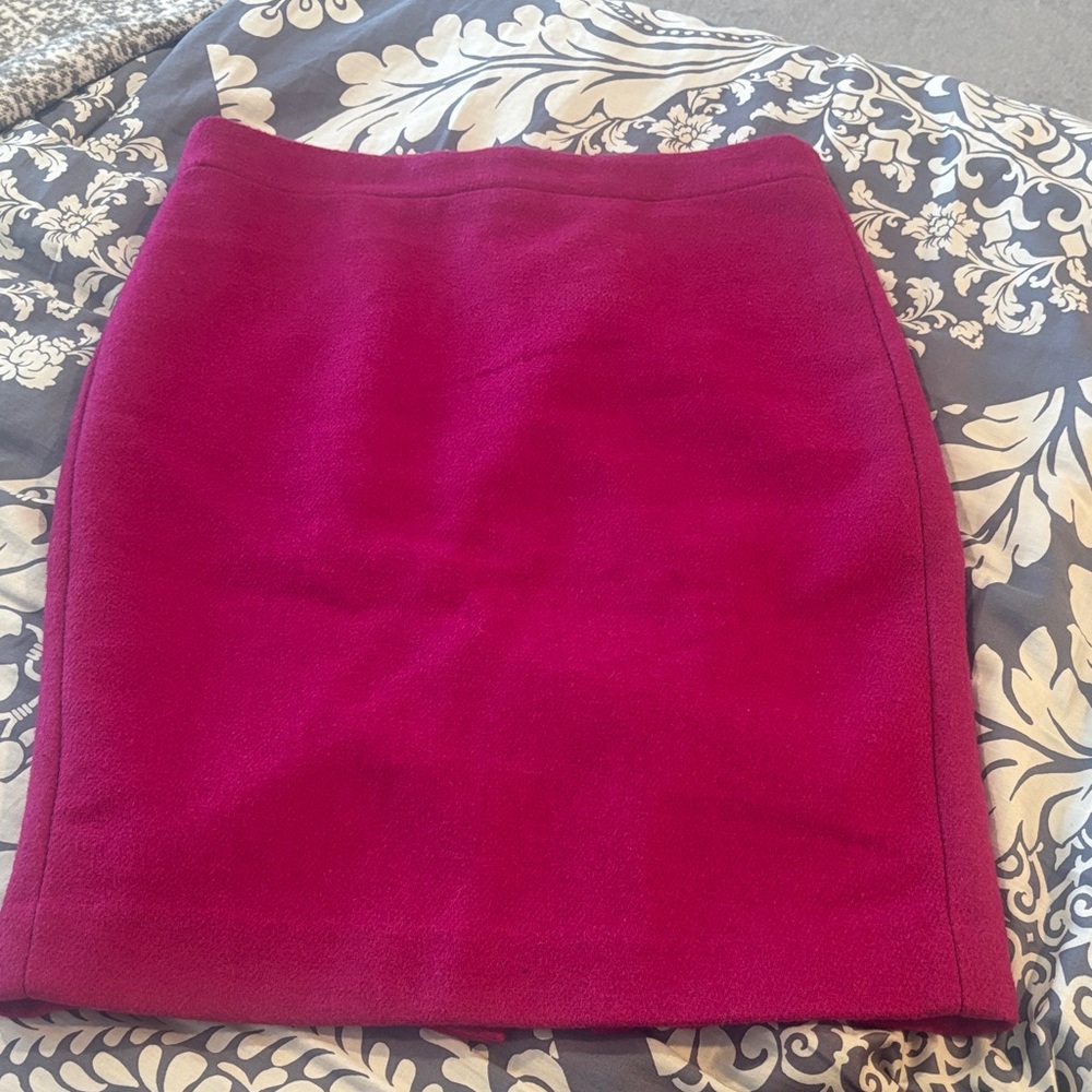 NWT J Crew Chic Fuchsia Pencil Skirt